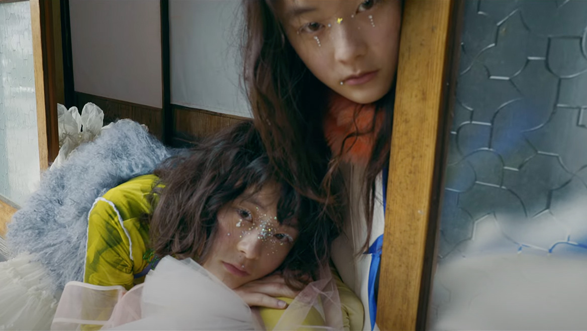 の動画サムネイル