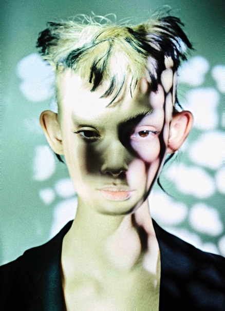 塩見 勇輝の作品